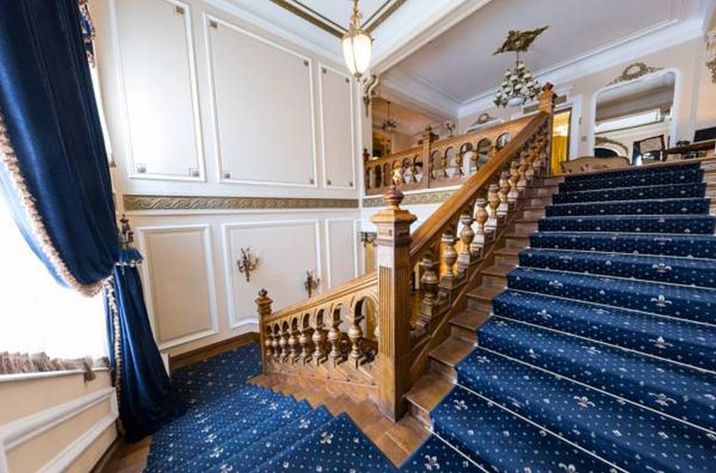 Grand Boutique Hotel Бухарест Екстер'єр фото